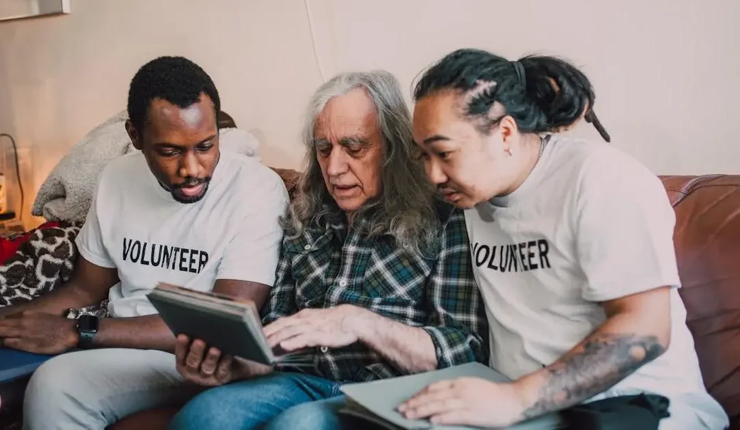 13 Online Volunteer Opportunities to Make a Real Impact
